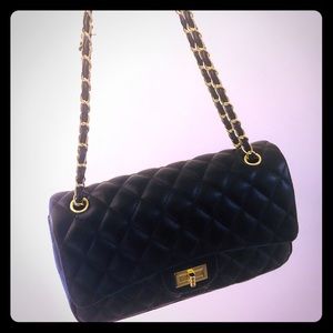Quilted Leather crossbody bag-wallet on the chain